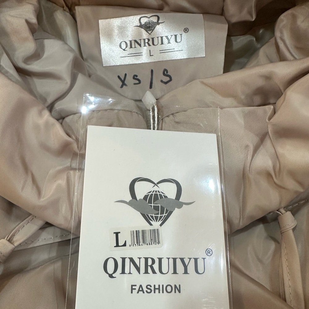 Qinruiyu Long Tan Puffer Coat with Hood Size Extra Small/Small New With Tags - Picture 8 of 15